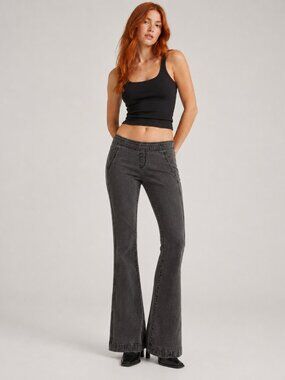 Free People We The Free Penny Pull-On Flare Jeans Washed Black Low Rise Size 31